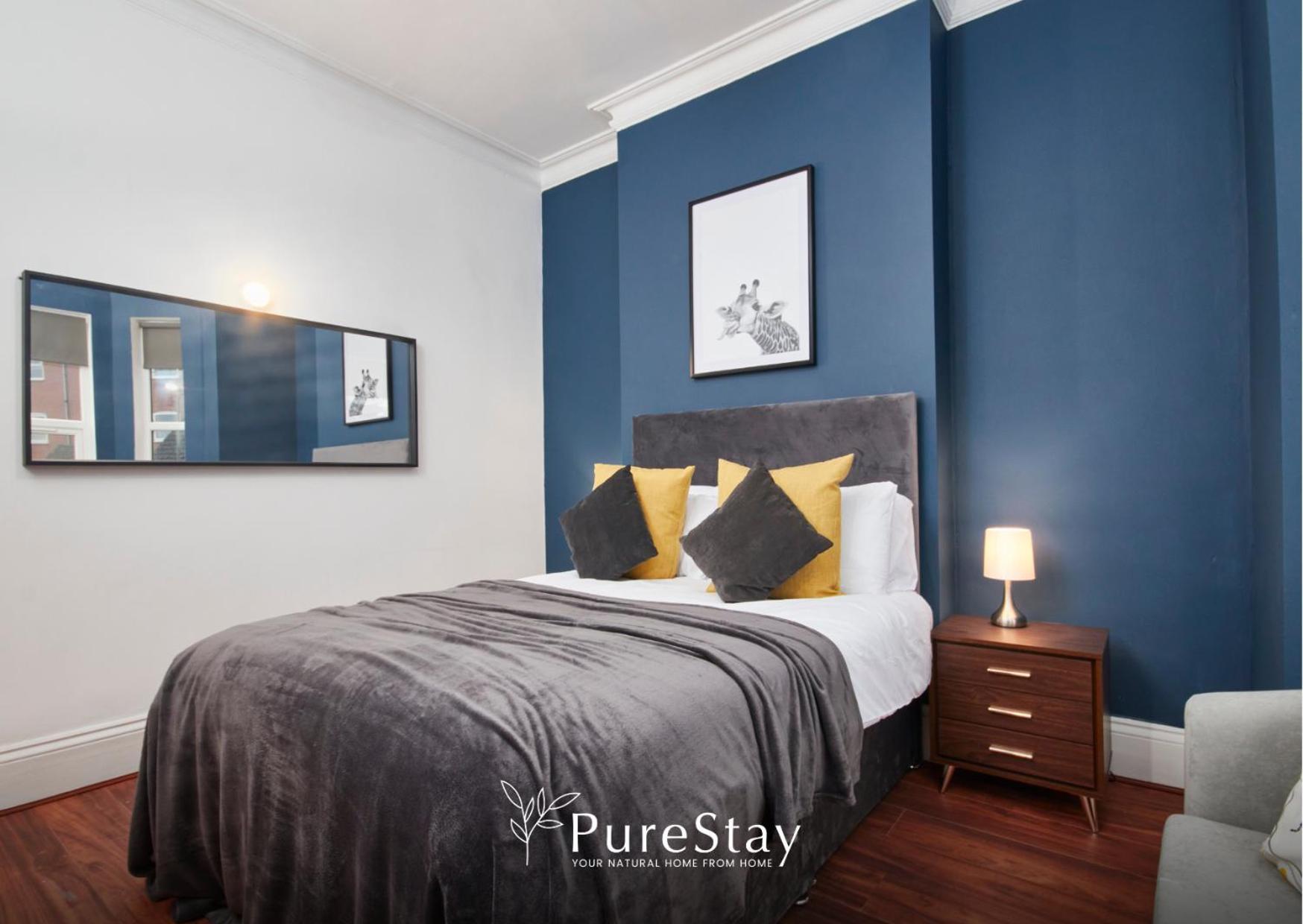 5 Bed House In Leamington Spa Perfect For Contractors With 7 Beds By Purestay - 14 Night Min! Exteriör bild